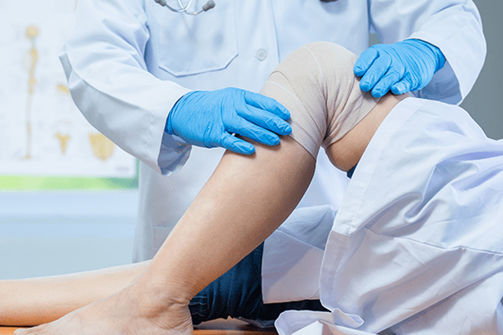 Orthopedic Joint Replacement Surgeon